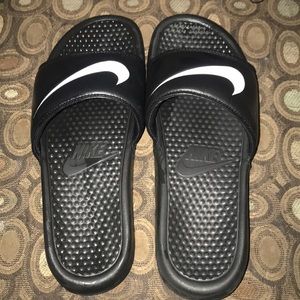 Nike slides